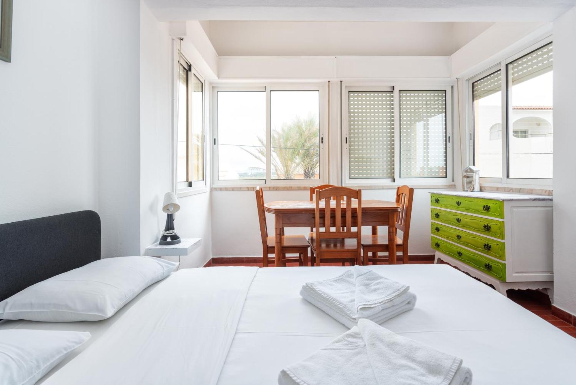 Blife Faro Beach Hostel & Rooms Exterior foto