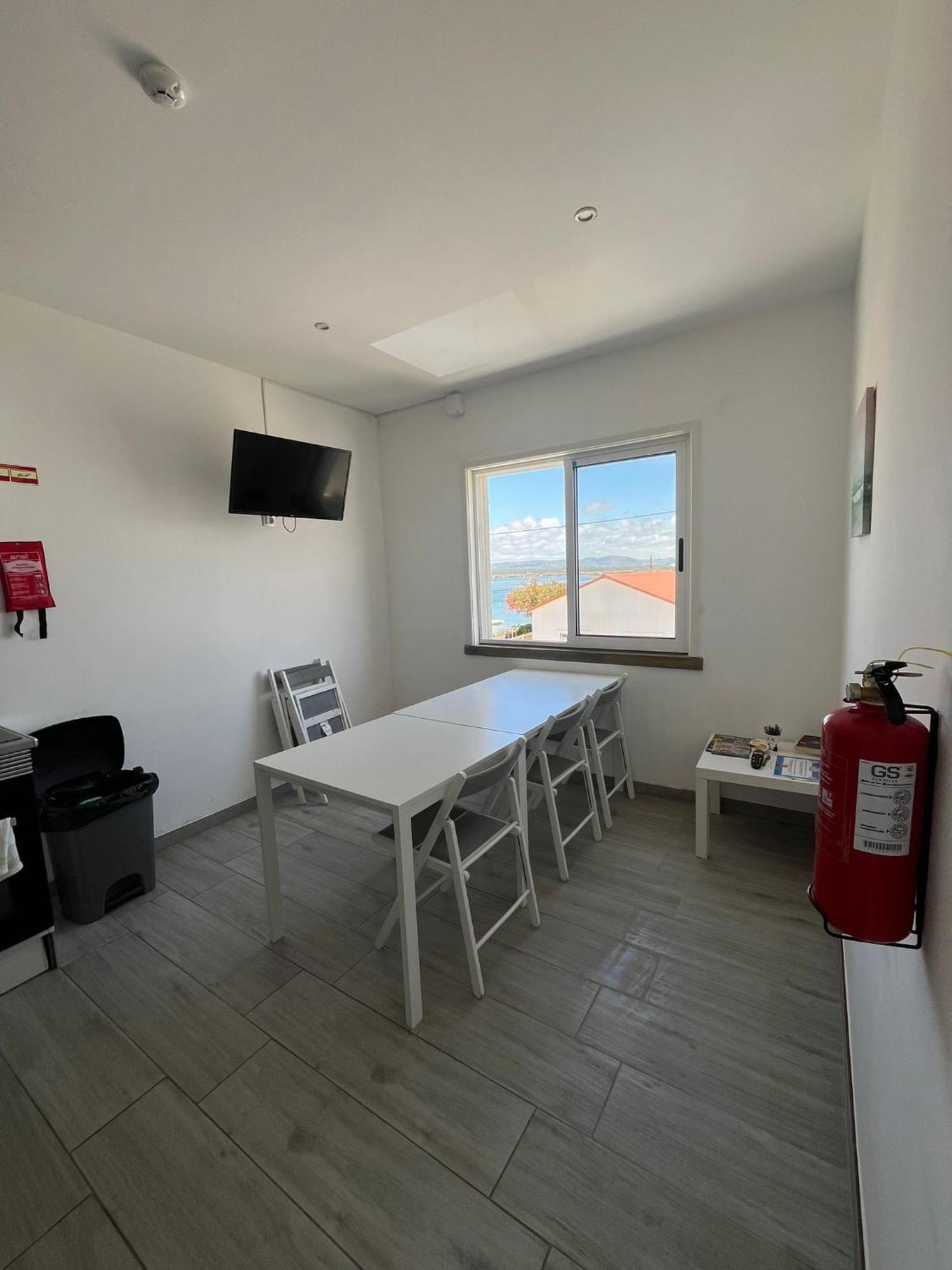 Blife Faro Beach Hostel & Rooms Exterior foto